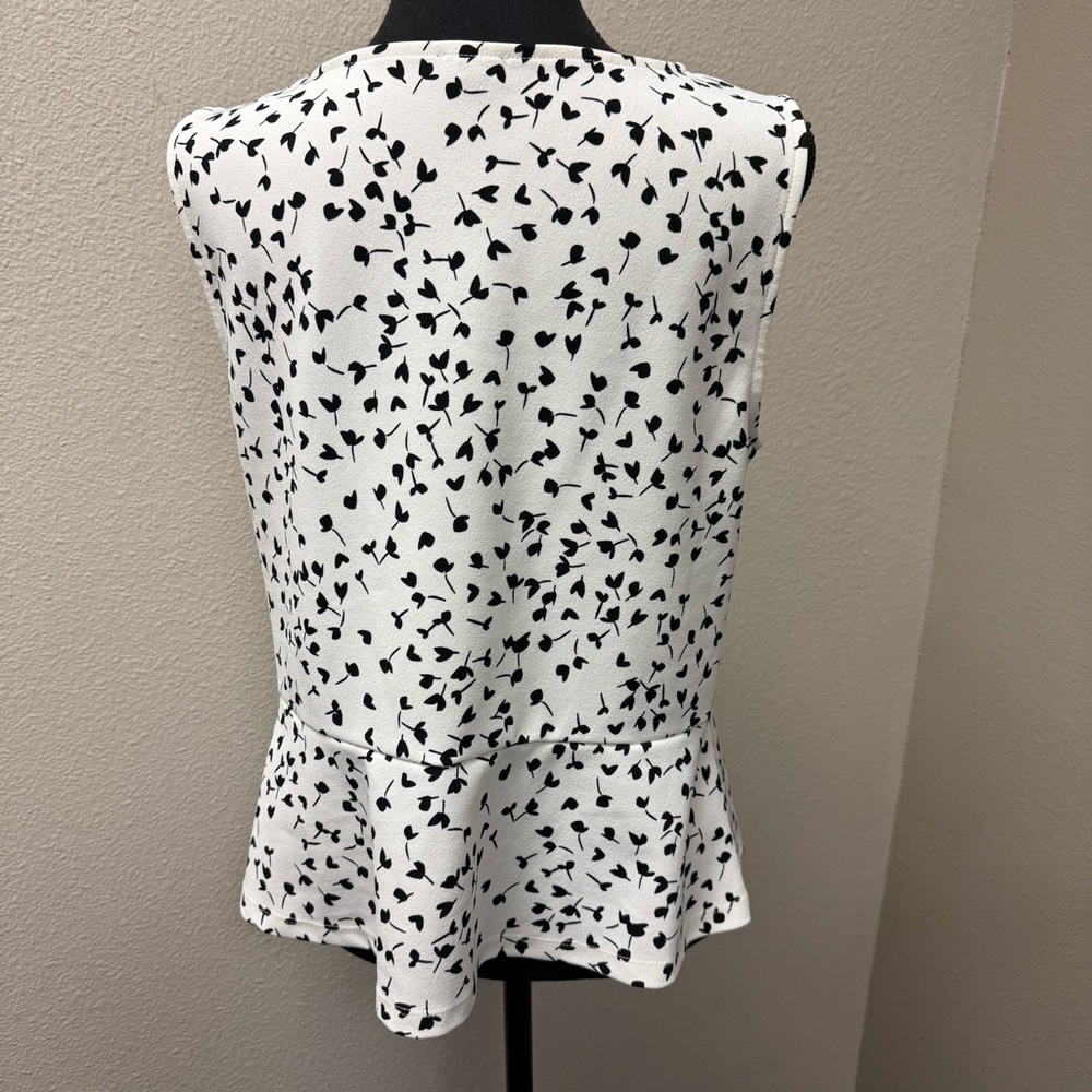 Talbots Petite LP Black White Floral Tie Front Sleeveless Blouse Top Work - Picture 5 of 8